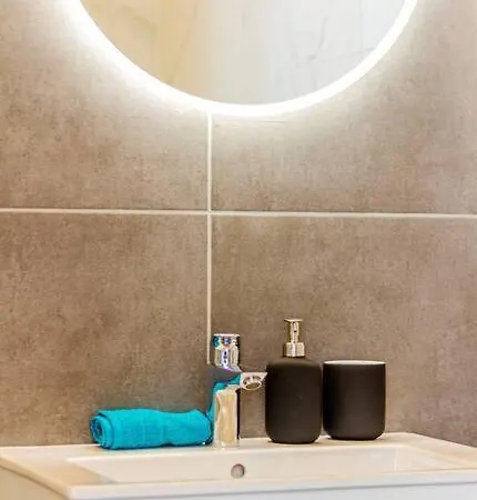 Bluebellhome-castle District Apartament